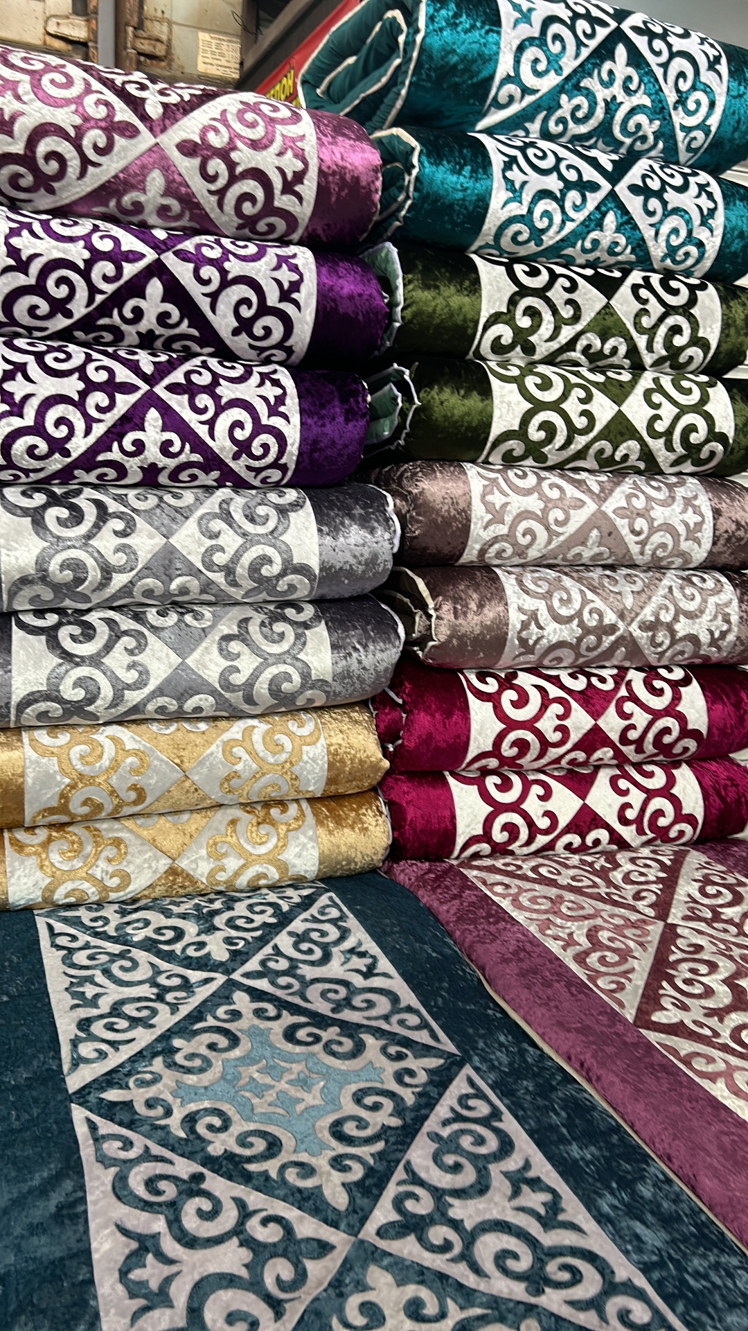 100 KORPE корпе 220x80 см, вата, красный, желтый, синий, серый