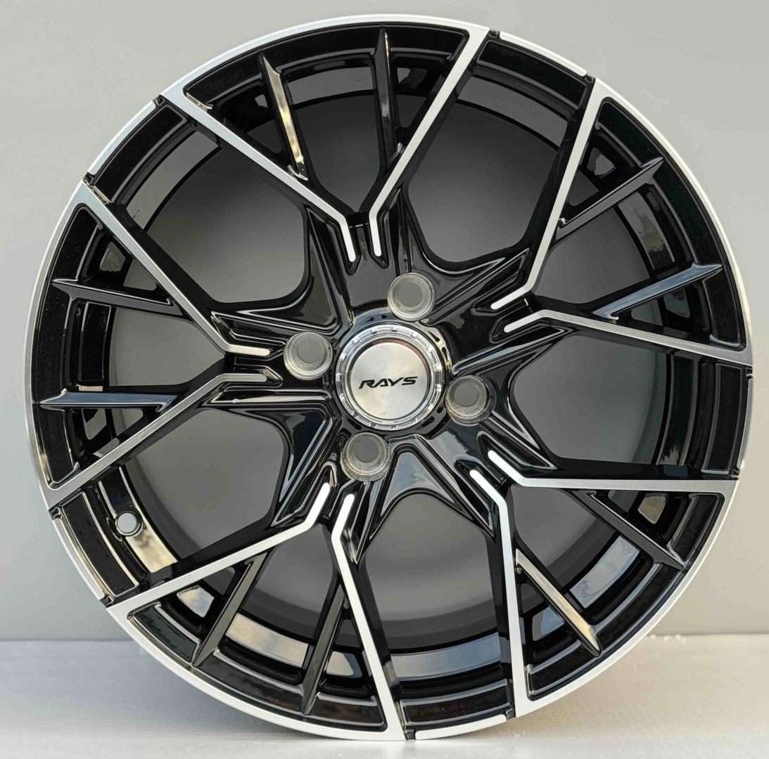 RNO 360 7x15/4x100 D67.1 ET30 4 диска черный, серебристый