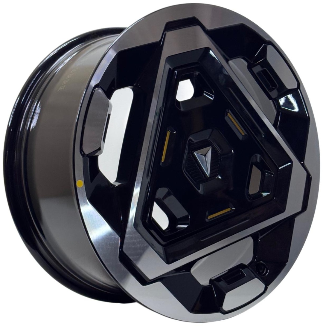 Wheels 07224C19DD Original 8x18/5x114.3 D60.1 ET28 4 диска черный, желтый, хром