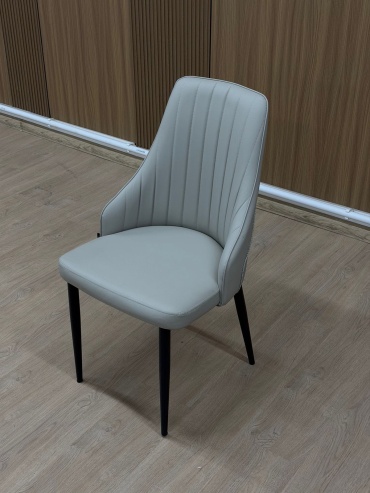 Стул ADIOR Dolce, 90x45x42 см, светло серый 1 шт.