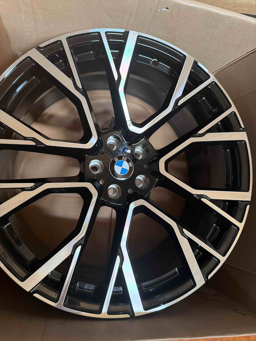 2.MAD Кованные диски 10.5x21/5x112 D66.6 ET35 4 диска черный, серебристый