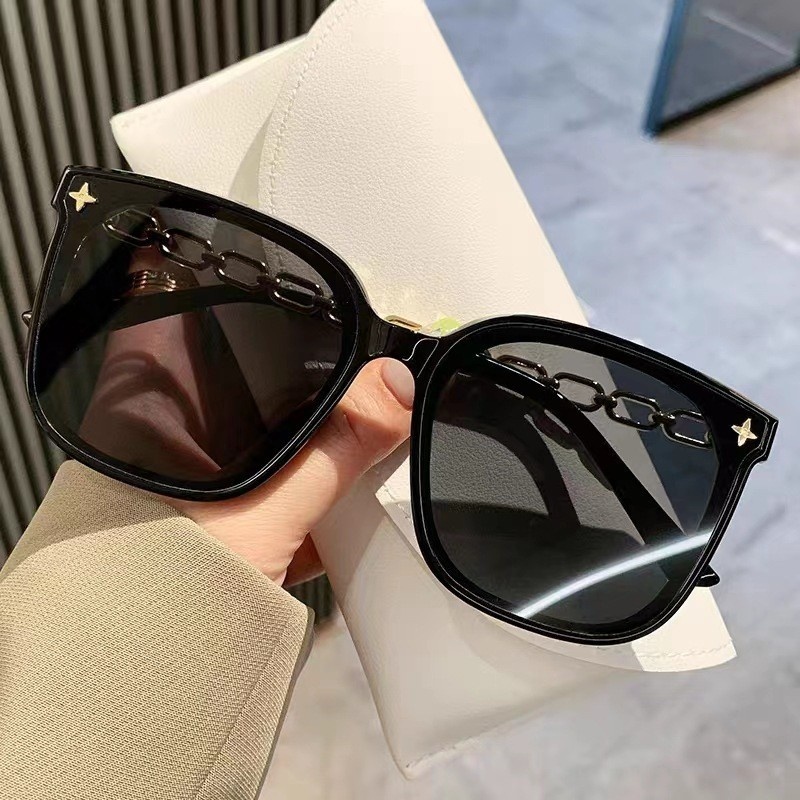 Adaline квадратные однотонные