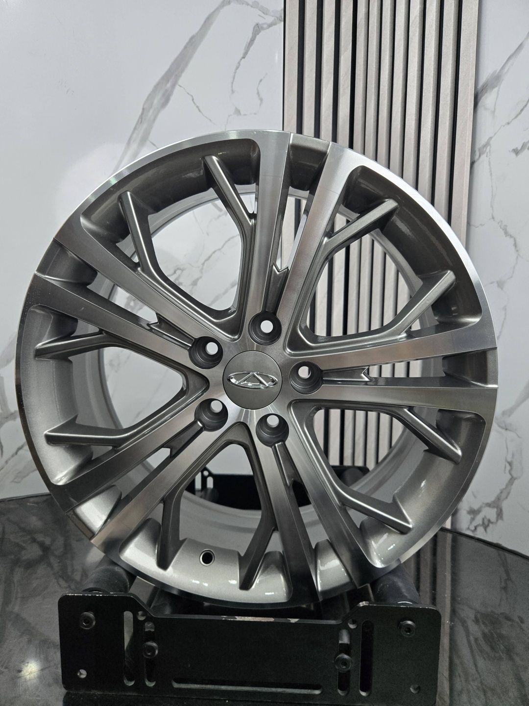 Top Grade EXP4782 6.5x17/5x108 D65.1 ET40 4 диска графит