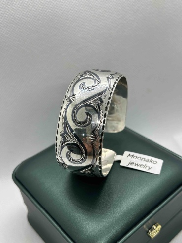 Moonako Jewelry Moon braslet длина 20 см, вес 29 г серебро, плетение обод