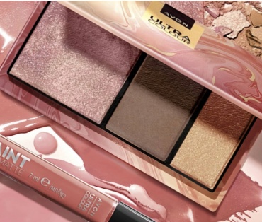 Avon палетка для макияжа 3в1 румяна, бронзер, хайлайтер Golden Hour