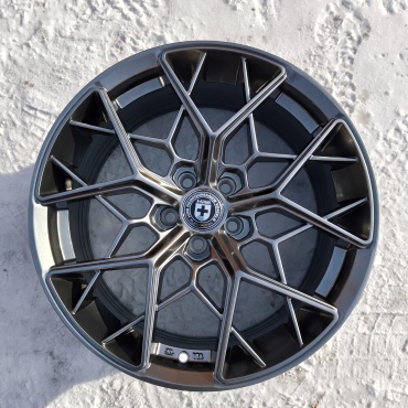 HRE 121 7.5x17/5x100 D73.1 ET35 4 диска графит