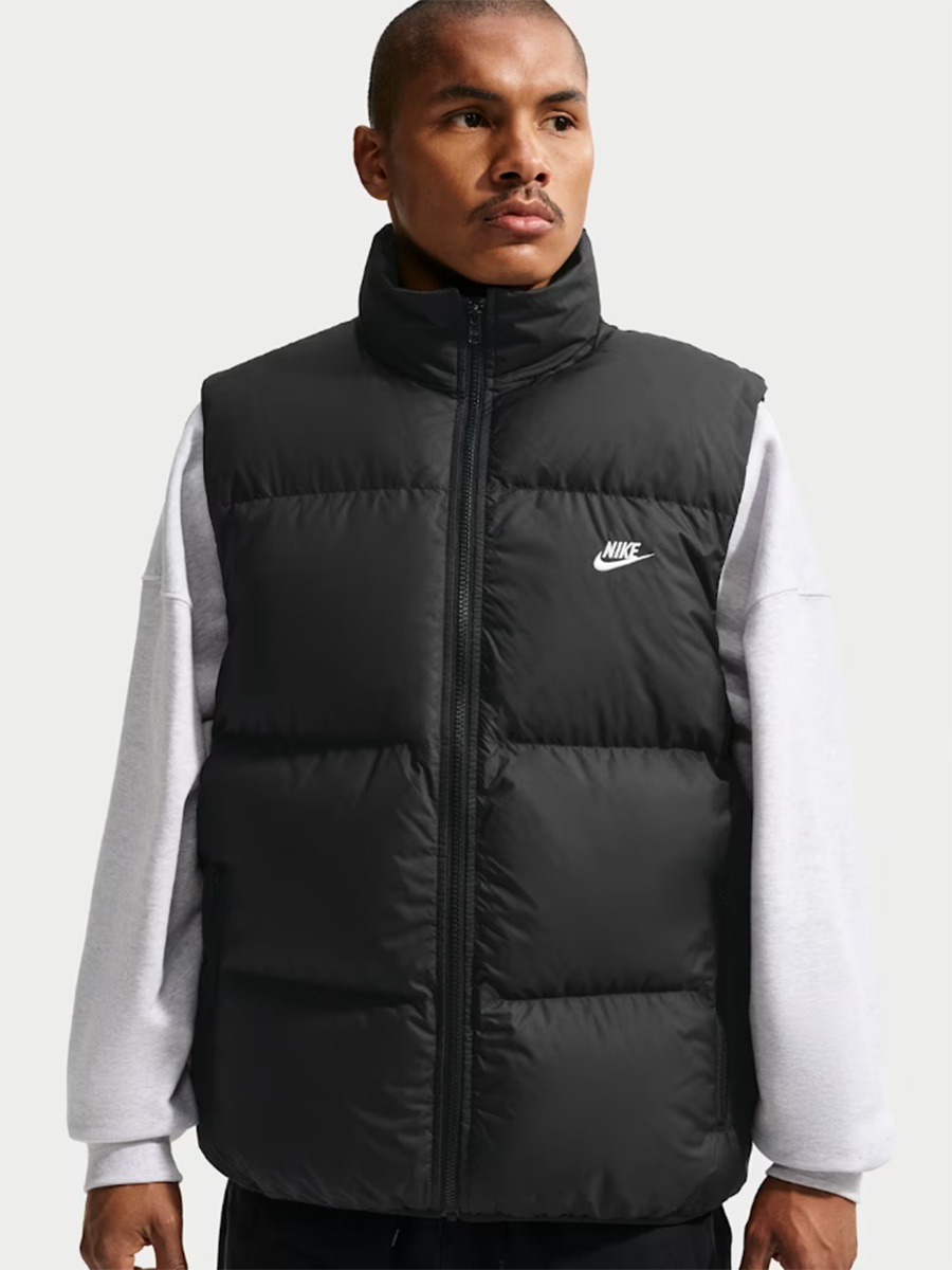 Жилет Nike черный