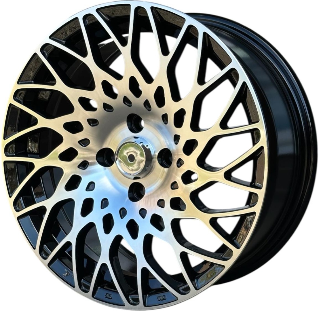 Replica 9511 7x16/4x100 D67.1 ET35 4 диска черный, серебристый