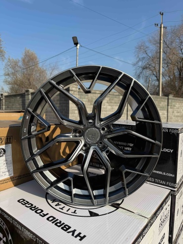 Auher F8621 8.5x18/5x114.3 D73.1 ET35 4 диска графит