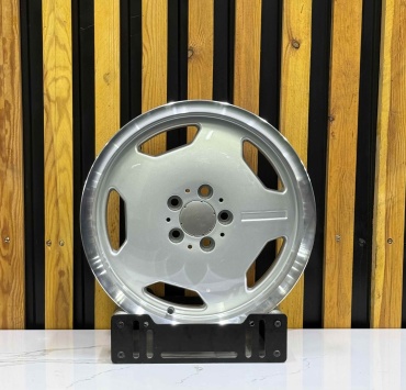 AvtoStyle 5270 8x17/5x112 D66.6 ET35 4 диска серебристый