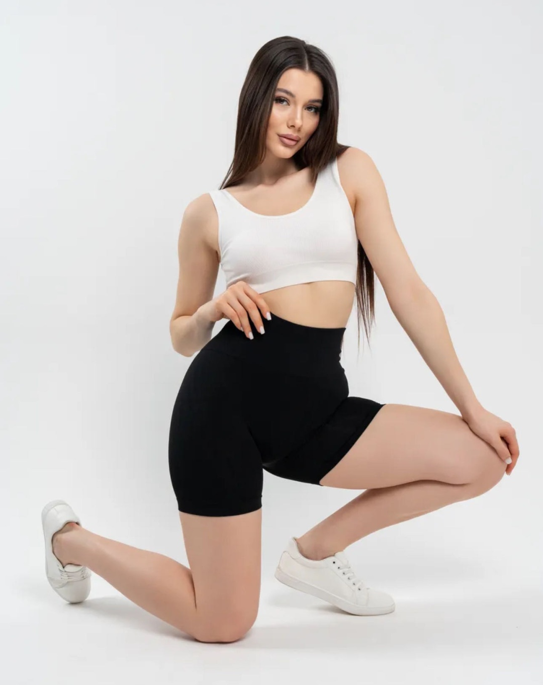 Спортивные шорты черный