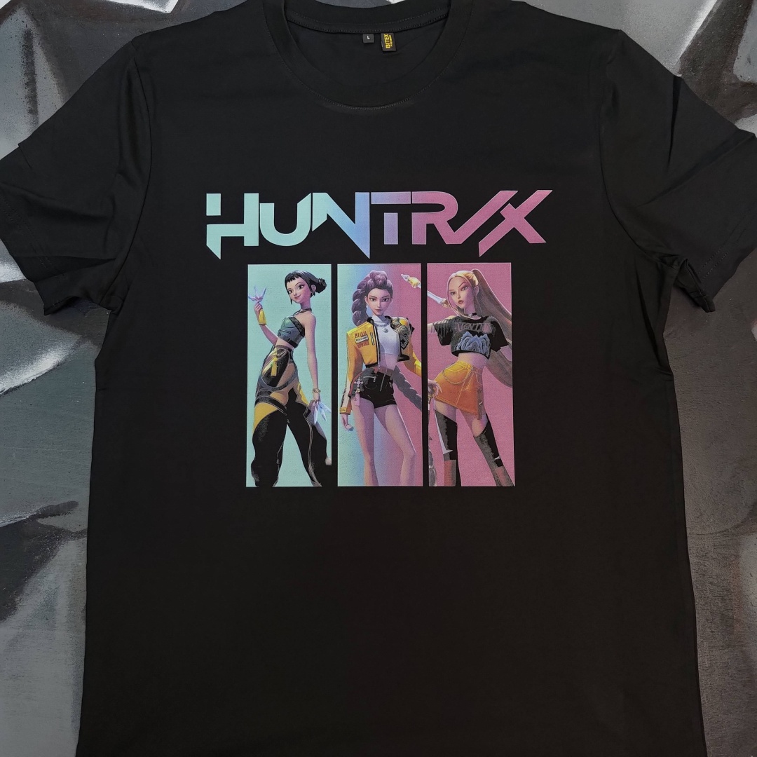 Футболка K pop Demon hunters черный