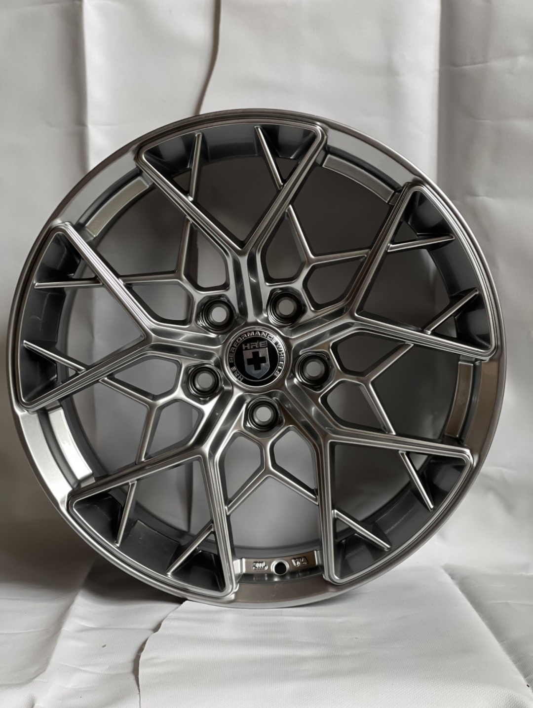 RNO 019 7.5x17/5x100 D73.1 ET35 4 диска графит