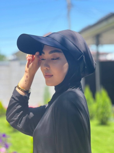Козырек Muslima Sanim размер универсальный, черный