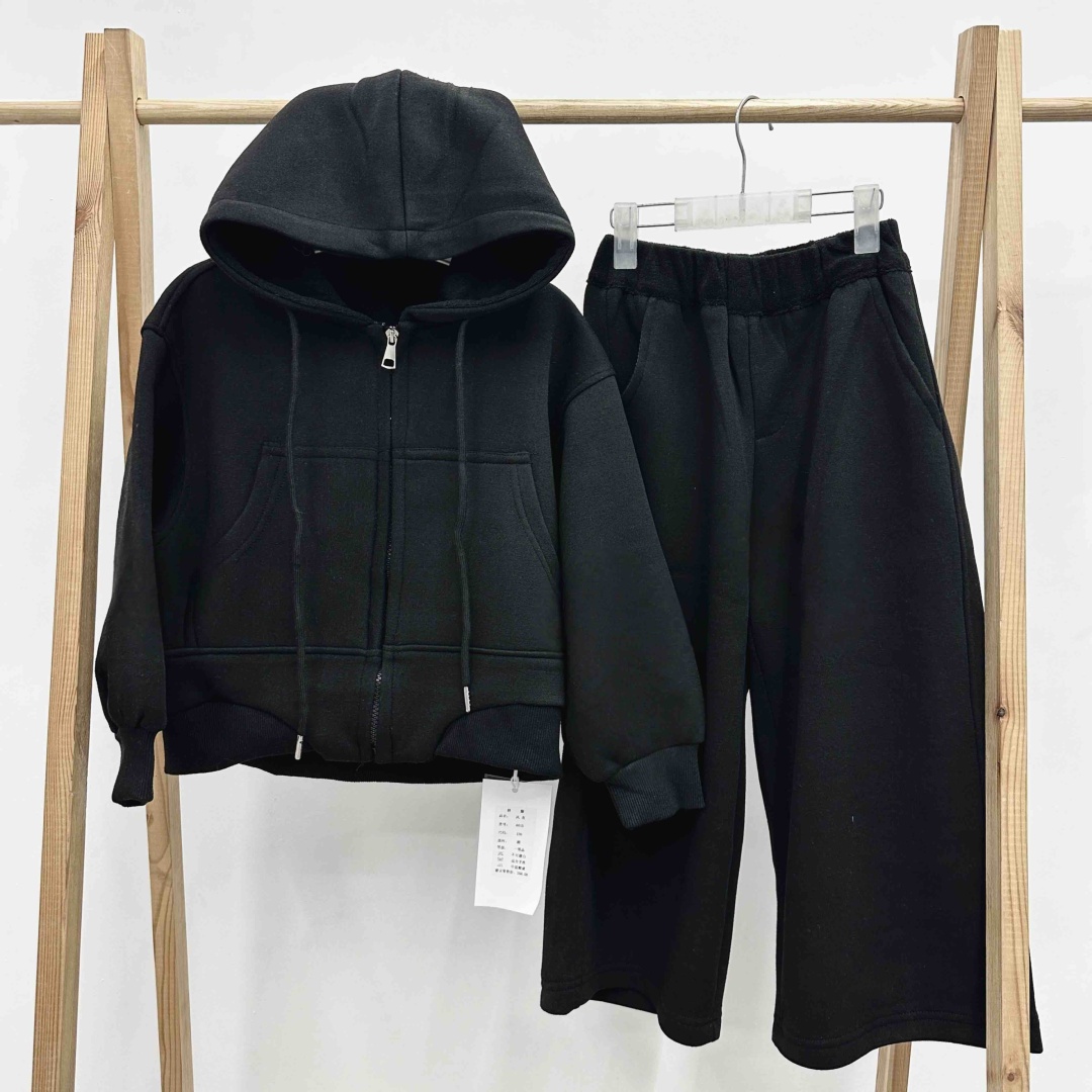 Спортивный костюм Kids Moda черный