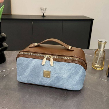 107beauty косметичка экокожа коричневый, голубой 12X25 см