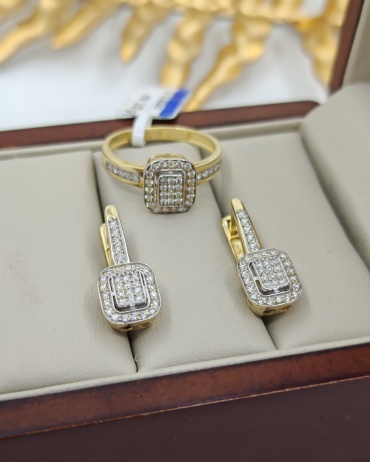 Dinara Gold 125364216 вес 6.66 г золото, бриллиант