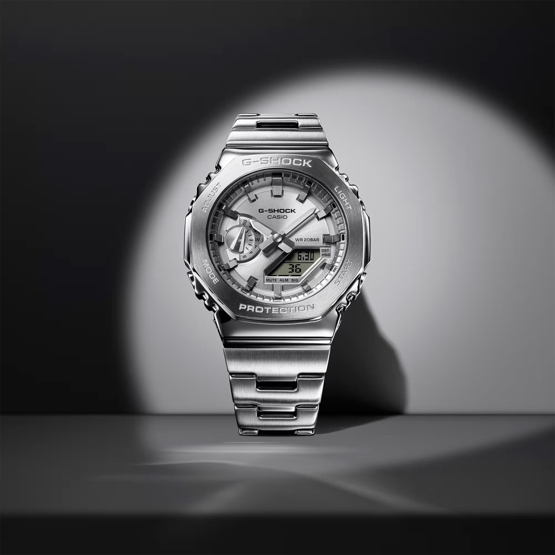Кварцевые CASIO ChRM-6880D-7ADR пластик, нержавеющая сталь
