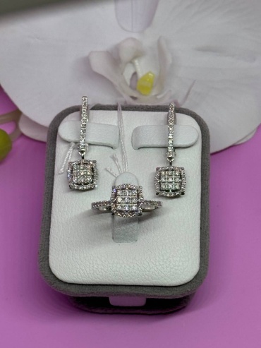 SAR JEWELRY X-18-009_8087_18 вес 8.8 г золото, бриллиант