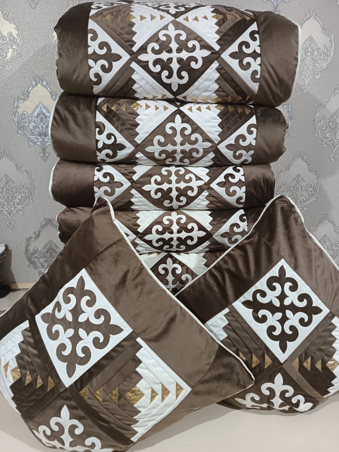Комплект корпе с подушками 220x80 см, вата, коричневый