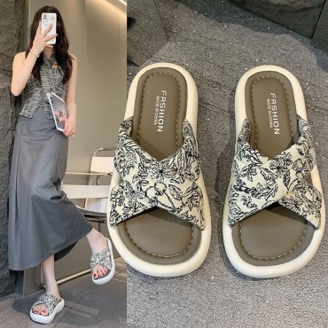 Сабо Fashion бежевый