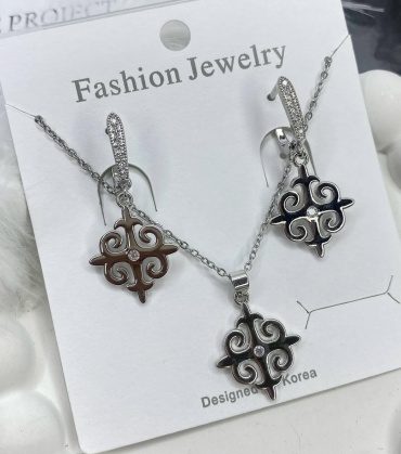 Fashion Jewellery бижутерный сплав, титан, стразы