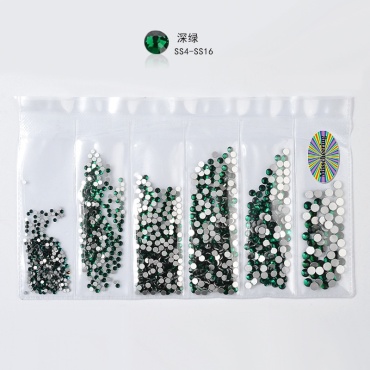 Nail Art стразы Emerald №9 1 шт