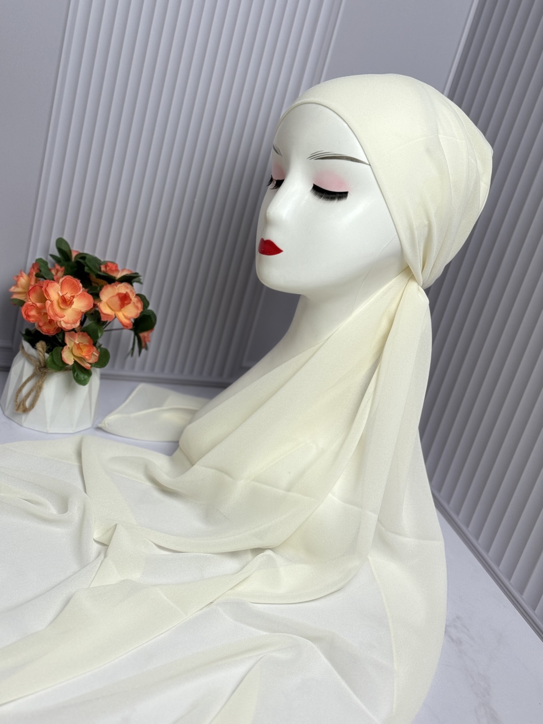 Көлікте еркелетеді