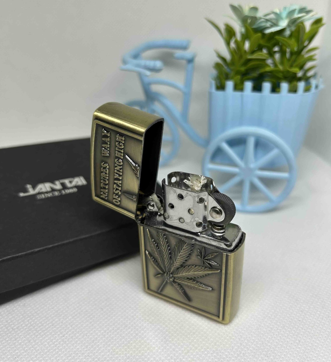 Jiantai бензиновая зажигалка 18286543_160924_Ganja, металлический сплав