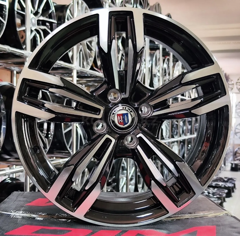 Alpine 6.5x16/4x100 D73.1 ET35 4 диска черный
