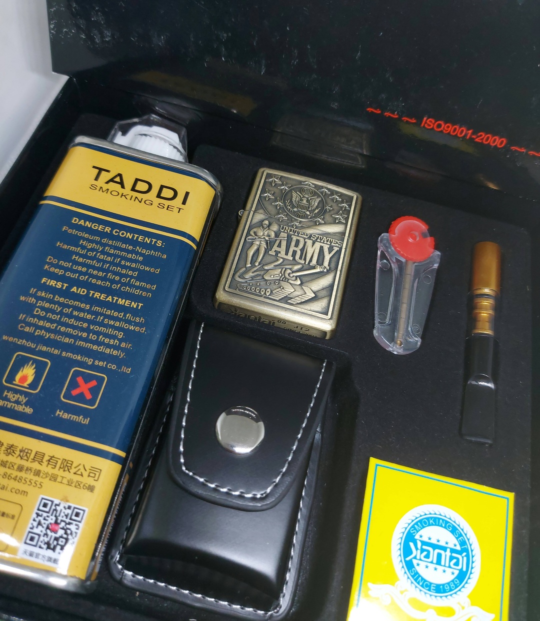 Lighter бензиновая зажигалка Army, металлический сплав