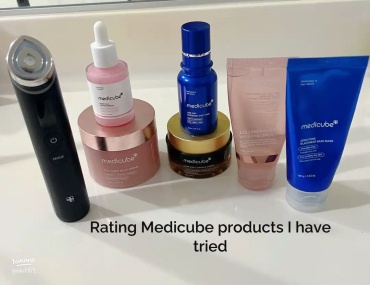 Medicube микротоковый массажер