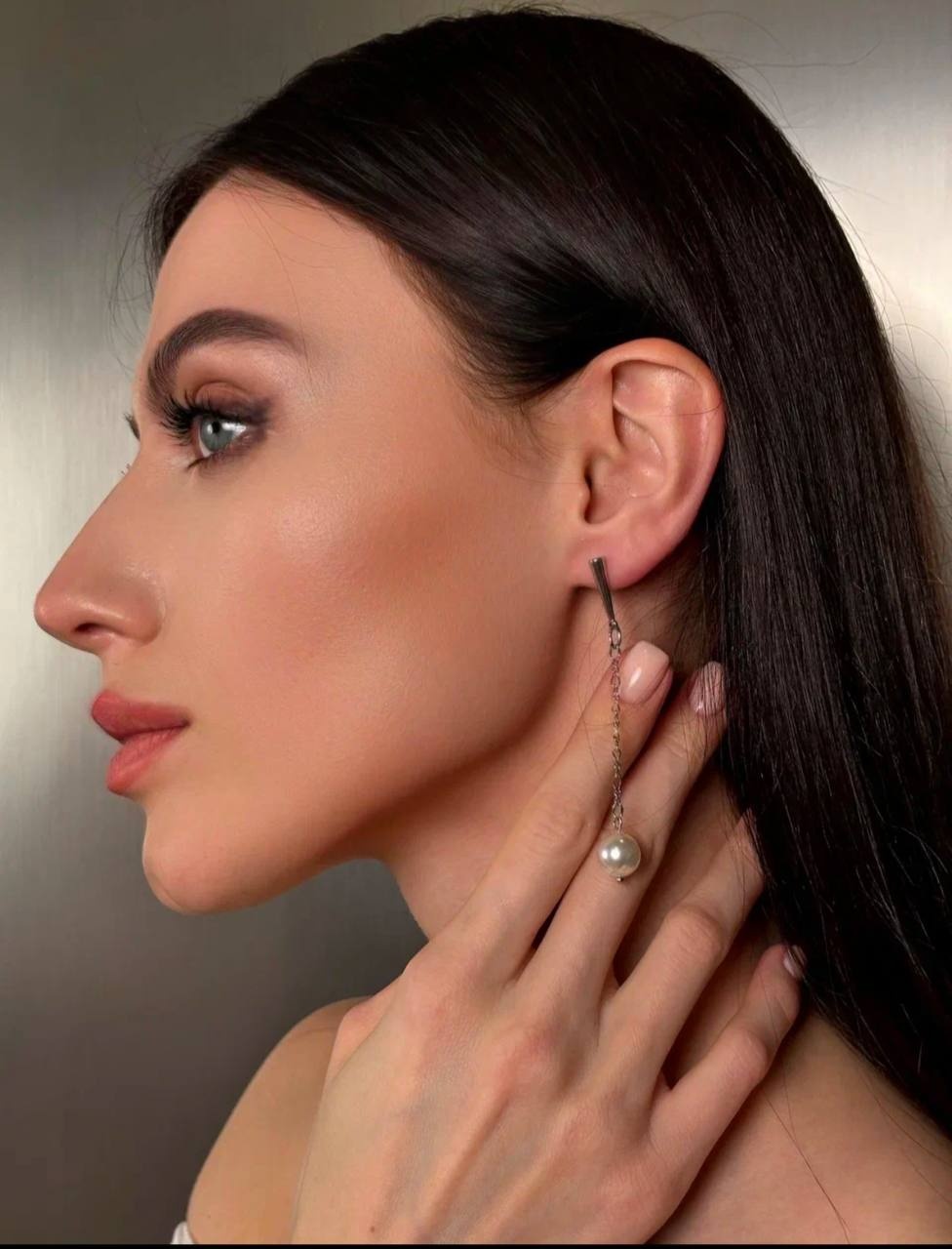 Серьги YANA BANCHSHIKOVA бижутерный сплав, жемчуг