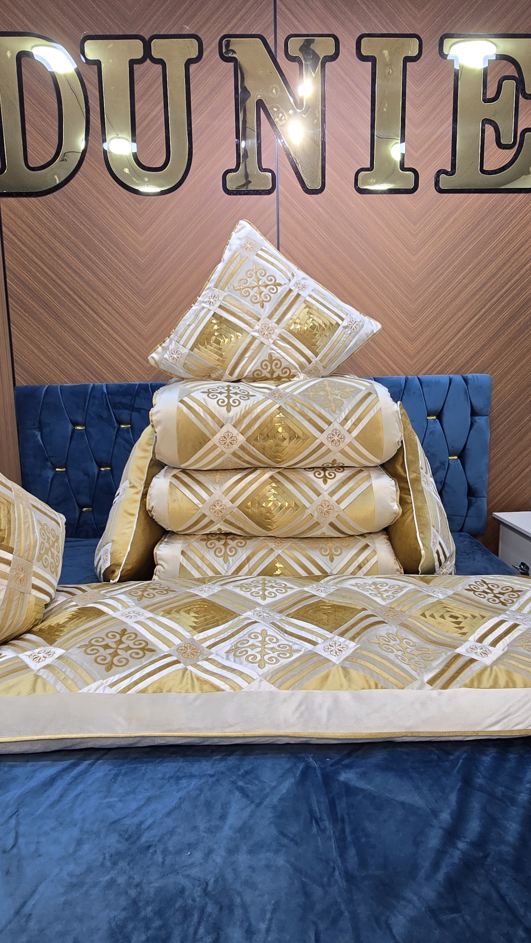 Dunie комплект корпе с подушками 225x80 см, хлопок, золотистый, бежевый
