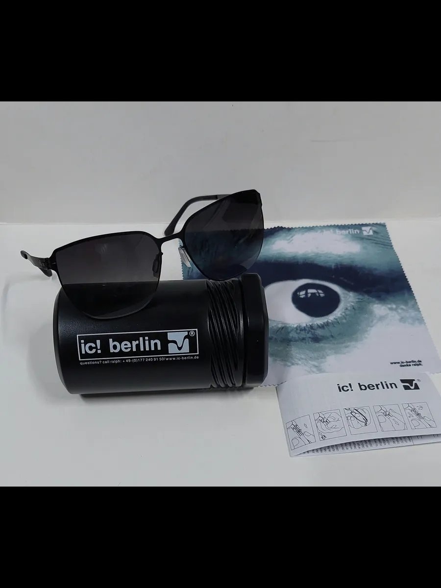 Ic!Berlin Айс Берлин солнцезащитные очки нестандартные однотонные