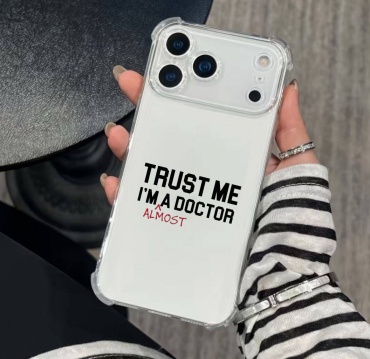 Чехол ALIMATION для Apple iPhone 17 Pro прозрачный