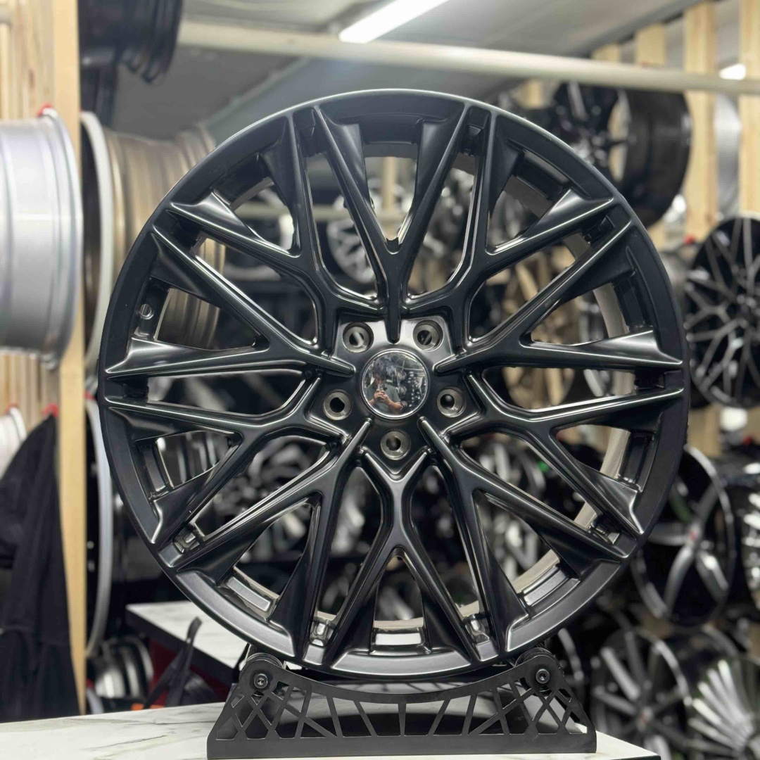 RNO 1202 8.5x20/5x114.3 D73.1 ET35 4 диска черный