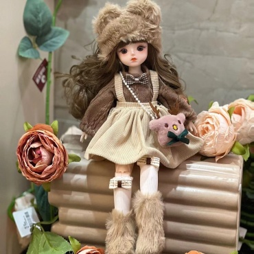 Кукла коллекционная MIOKO Аманзонка 30 см