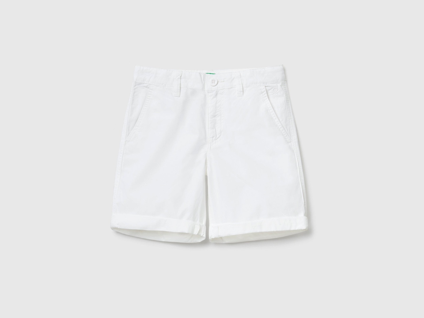 Повседневные шорты UNITED COLORS OF BENETTON белый