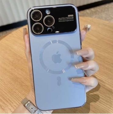 Чехол Auto Focus для Apple iPhone 15 Pro голубой
