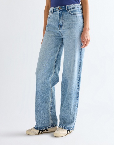 Джинсы прямые Wrangler голубой