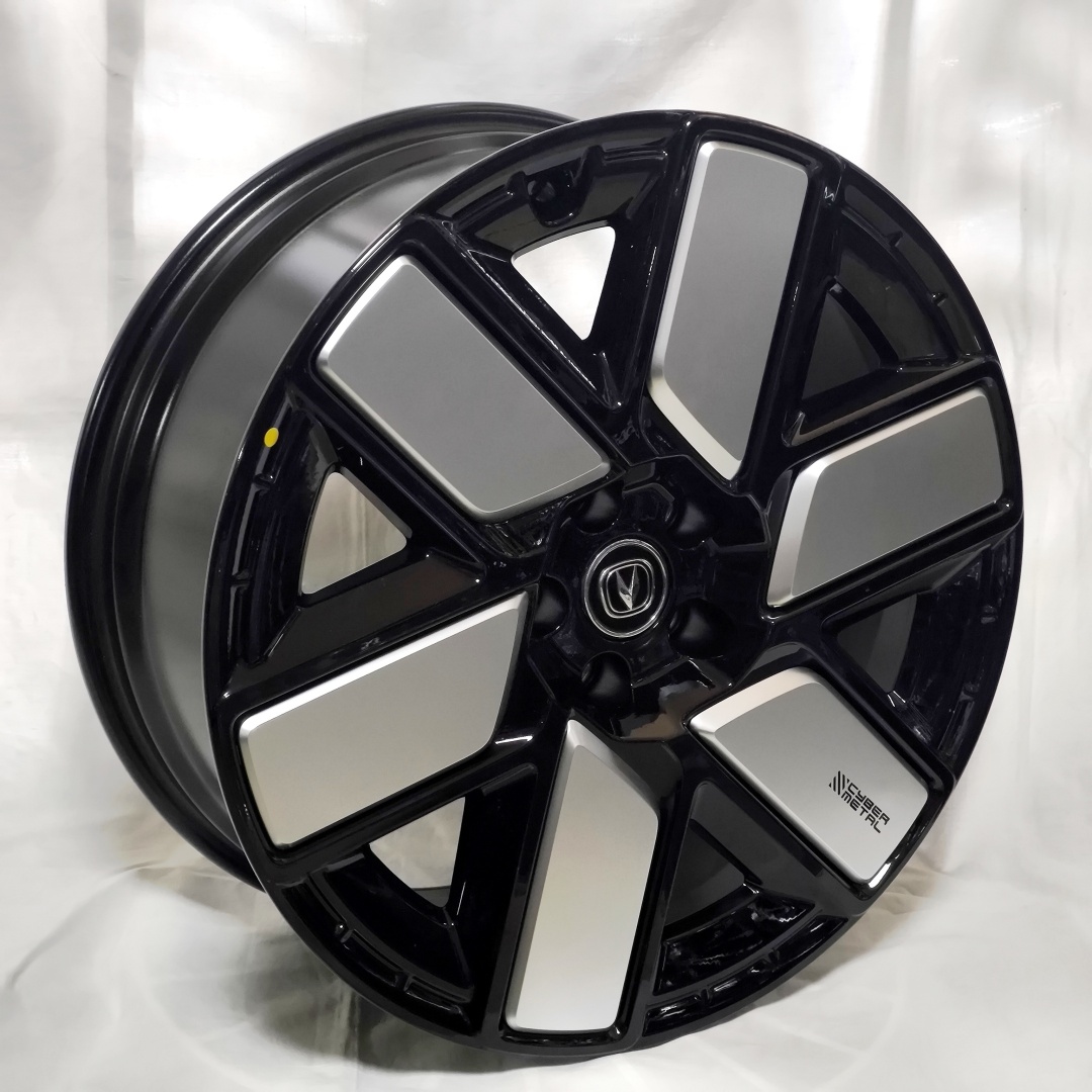 Wheels 7223 8x20/5x114.3 D60.1 ET28 4 диска черный, серебристый