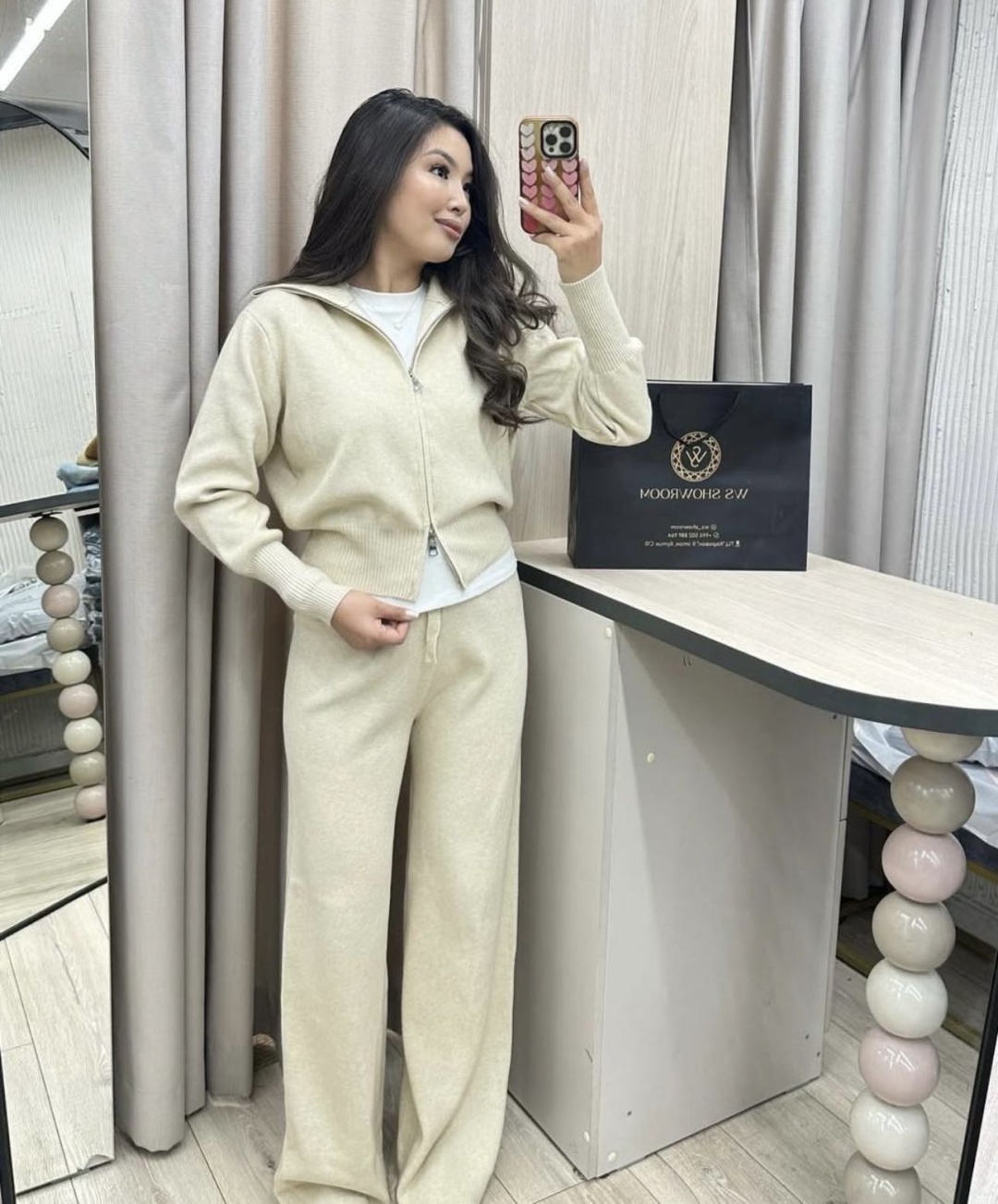 Повседневный костюм ZOOR Collection бежевый, светло-бежевый