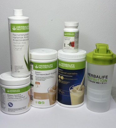 Протеин Herbalife Nutrition Протеиновый комплекс Формула 1 кофе 550 г 550 мл