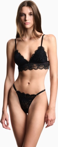 Стринги Emporio Armani черный