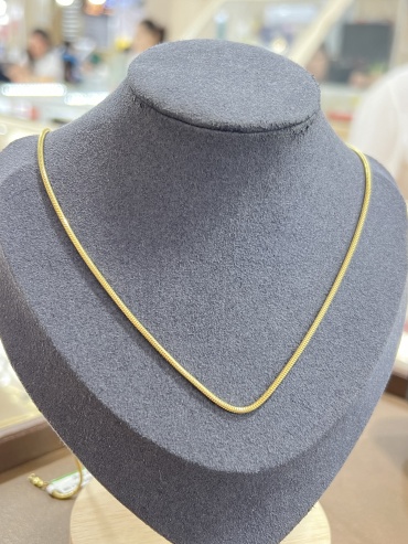 MIRSADO GOLD Зере длина 55 см, вес 9 г золото, плетение снейк