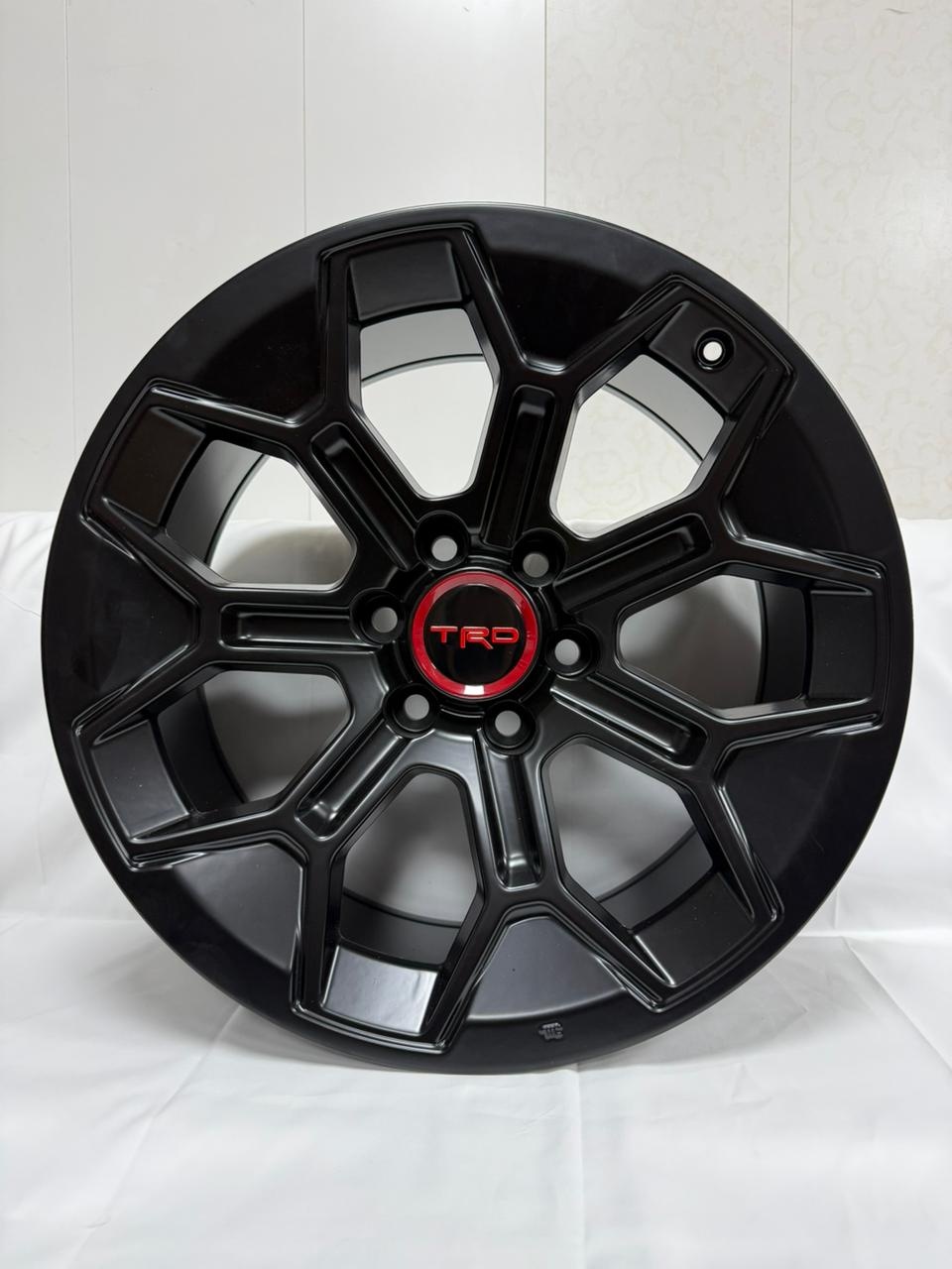 TRD 9x20/6x139.7 D106.1 ET10 4 диска черный