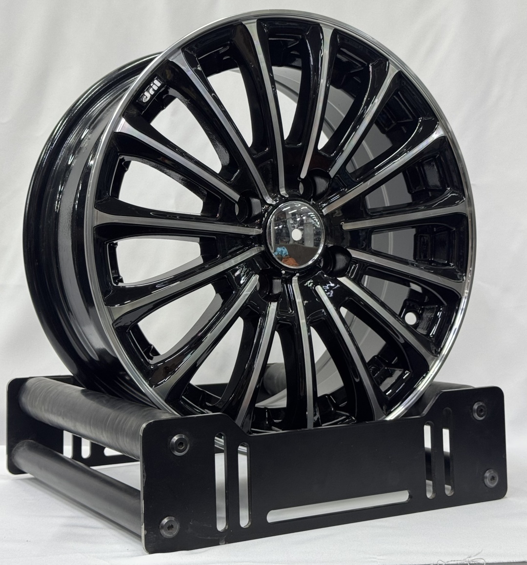RNO 148 6x14/4x100 D67.1 ET35 4 диска черный, серебристый