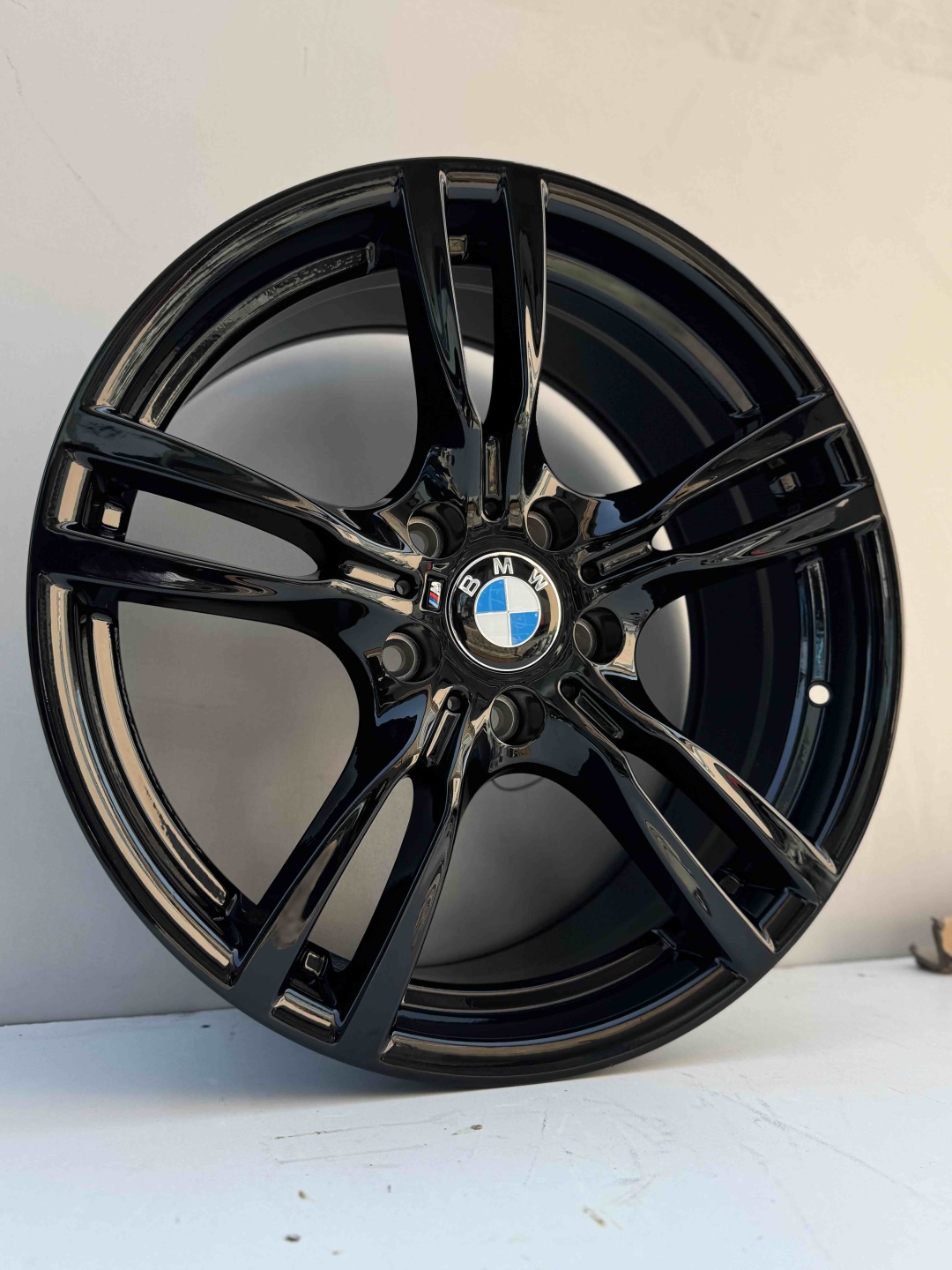 Top Grade bmw g835ff 8/8.5x18/5x120 D72.6 ET34 4 диска черный