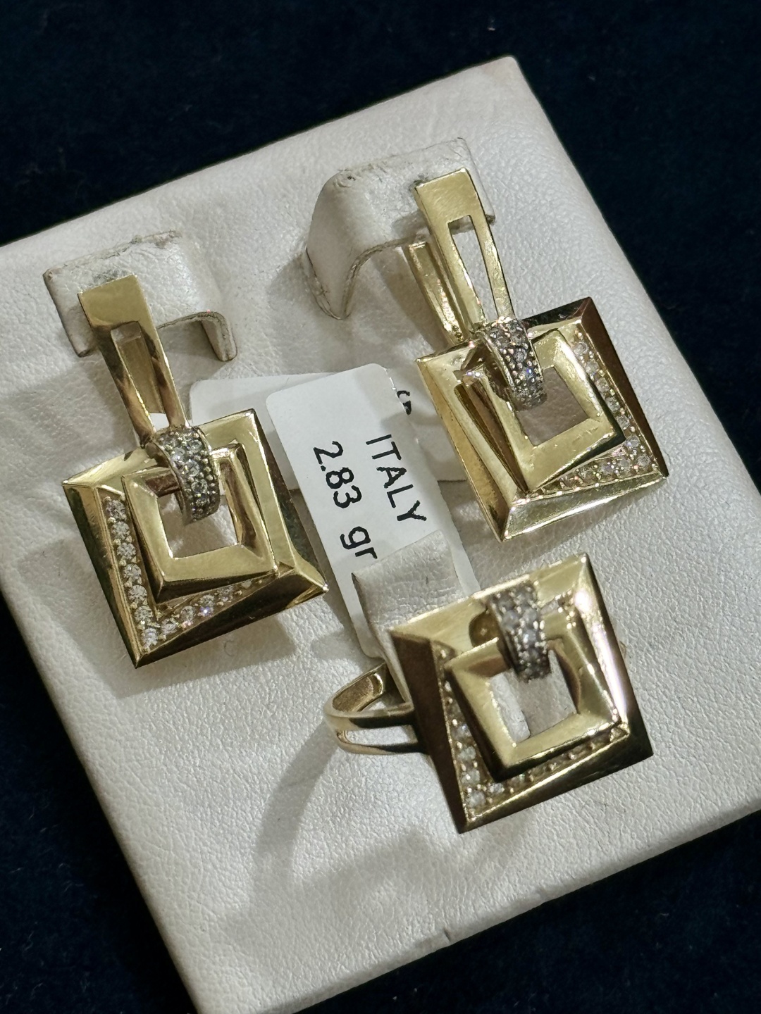 Italy Gold К573283185 вес 8.5 г золото, без вставок